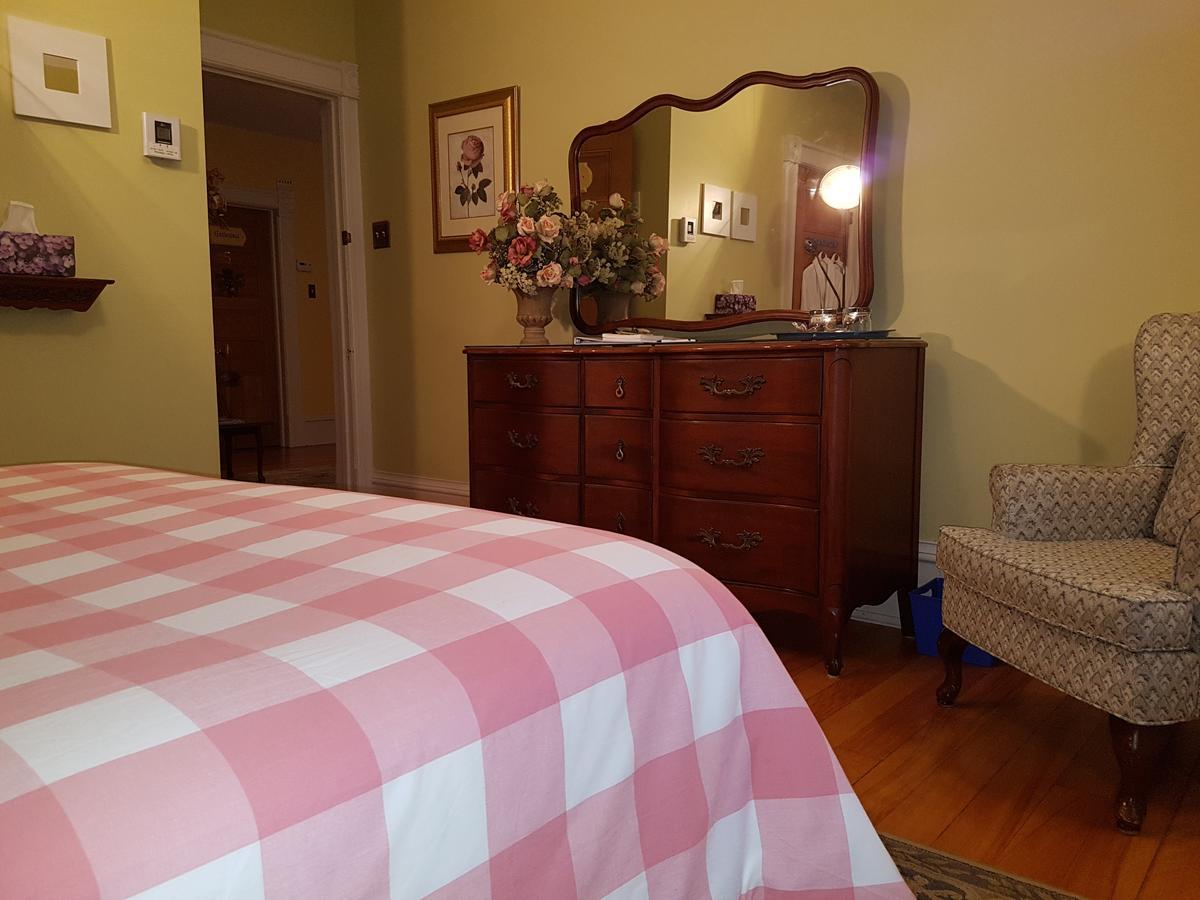 Les Trois Erables Boutique Inn Wakefield Ngoại thất bức ảnh